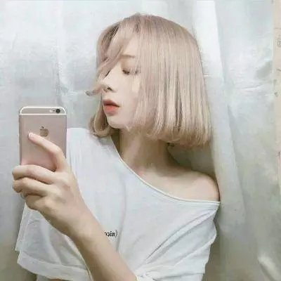 百合绽放